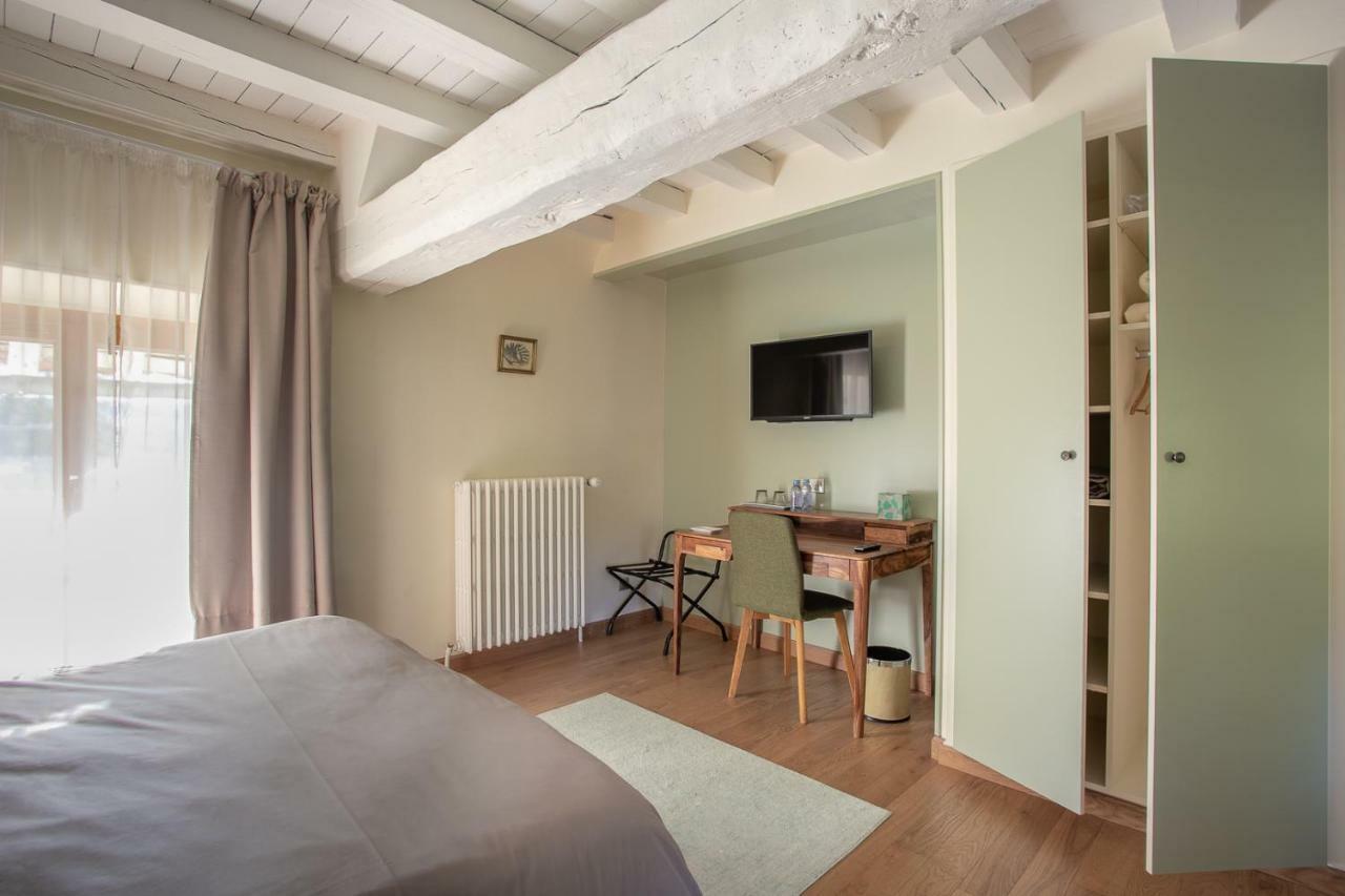 Bed and Breakfast La Barbotiere Chevannes  Экстерьер фото