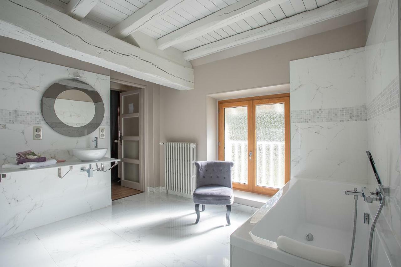 Bed and Breakfast La Barbotiere Chevannes  Экстерьер фото
