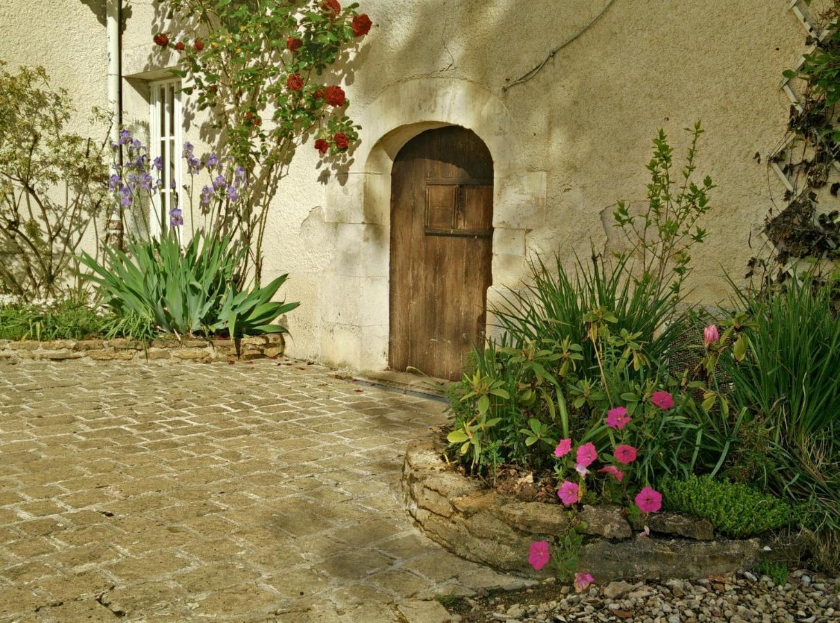 Bed and Breakfast La Barbotiere Chevannes  Экстерьер фото